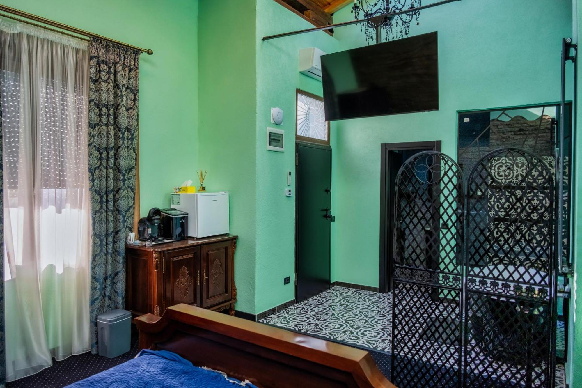 Jmr Royal -Luxury Rooms & Private Sauna 康斯坦察 外观 照片