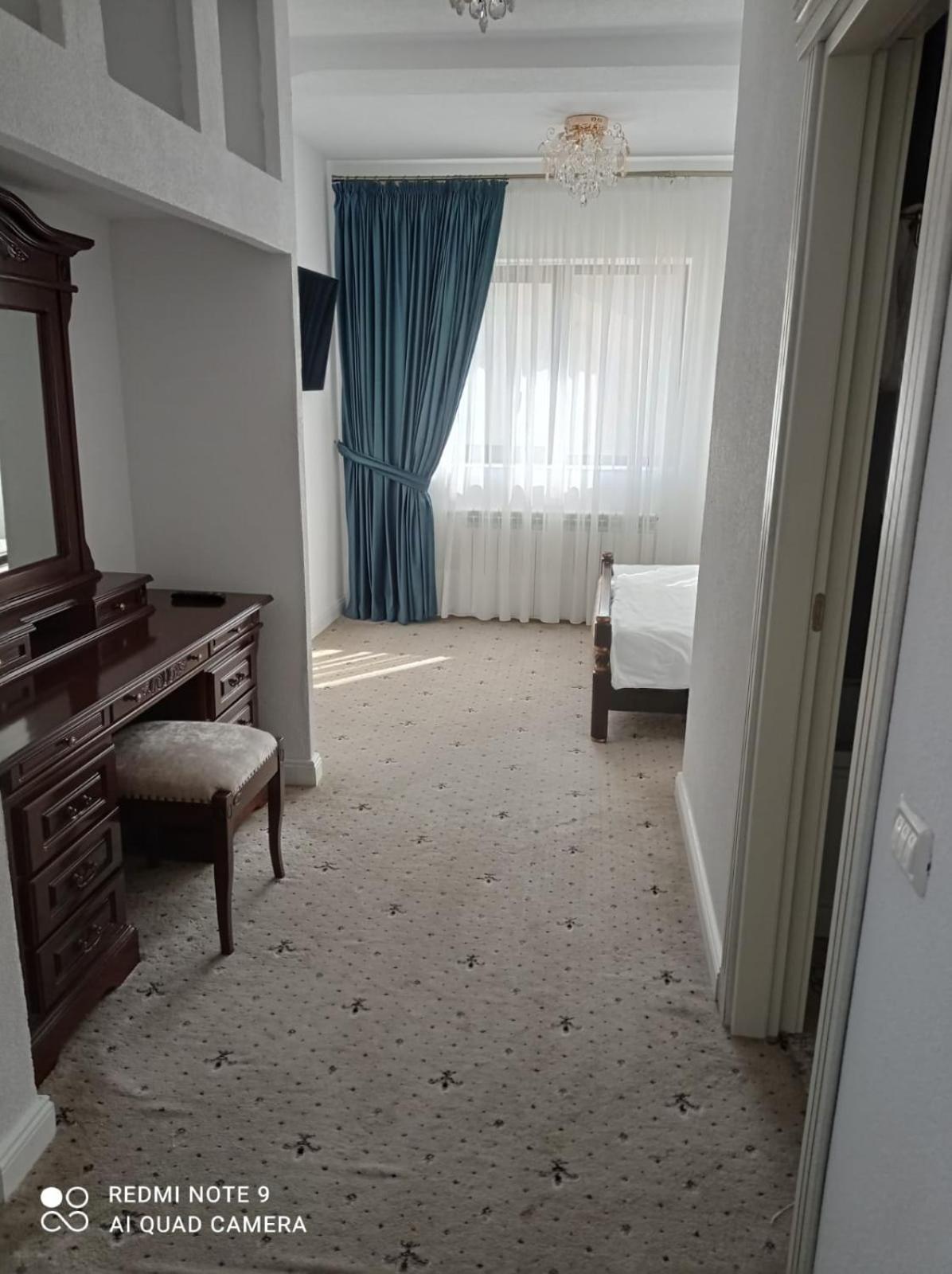 Jmr Royal -Luxury Rooms & Private Sauna 康斯坦察 客房 照片