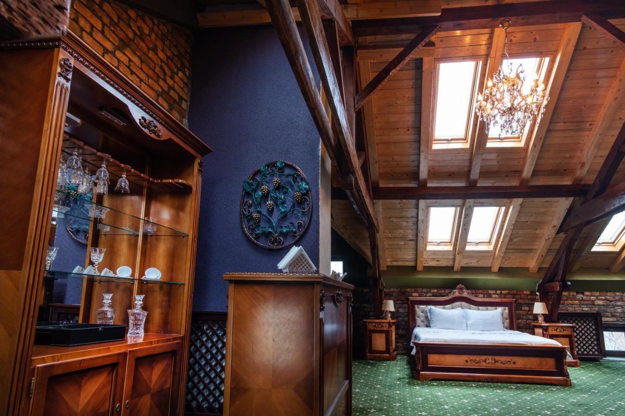 Jmr Royal -Luxury Rooms & Private Sauna 康斯坦察 外观 照片