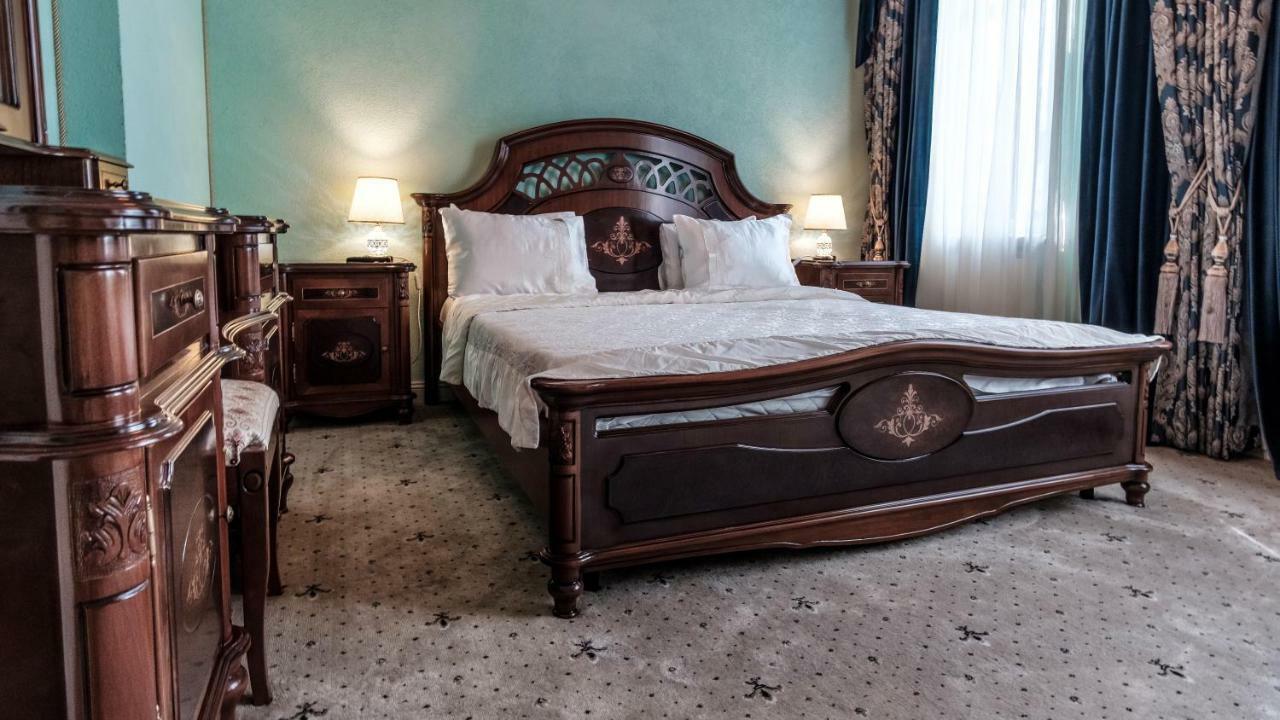 Jmr Royal -Luxury Rooms & Private Sauna 康斯坦察 外观 照片